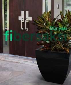 Dikey  Saksı FS-1015
