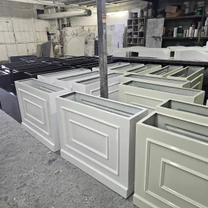 Dikey Saksı FS-1065